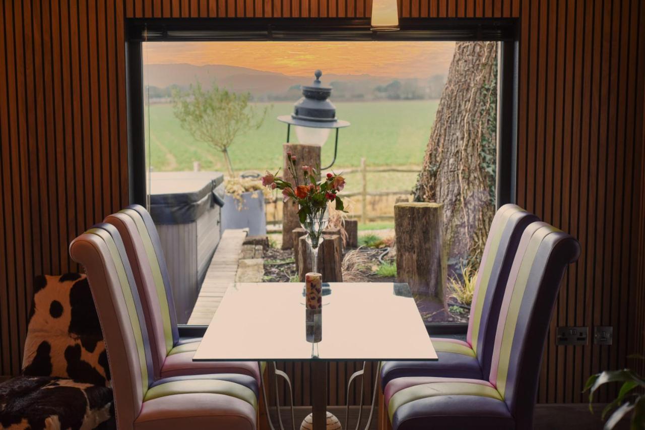 Air Maison - The Cow Shed Wow Factor Countryside Retreat Westbourne  Exterior foto